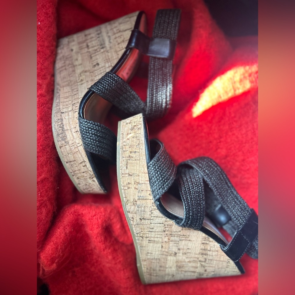 Steve Madden wedges